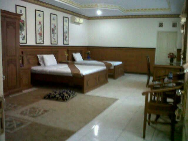 Hotel Wiwi Perkasa 2 Indramayu Exterior foto